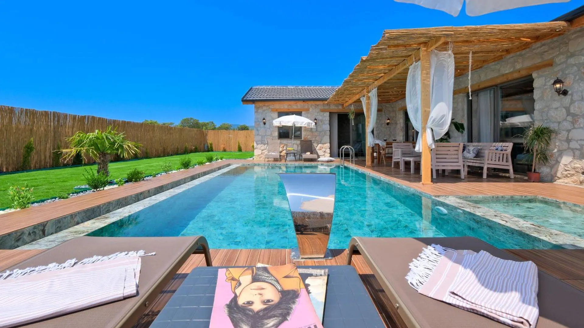 Villa Nomade Fethiye Seydikemer Korunakli Havuzlu Muhafazakar Türkiye